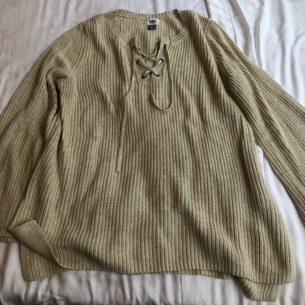 Old Navy sweater